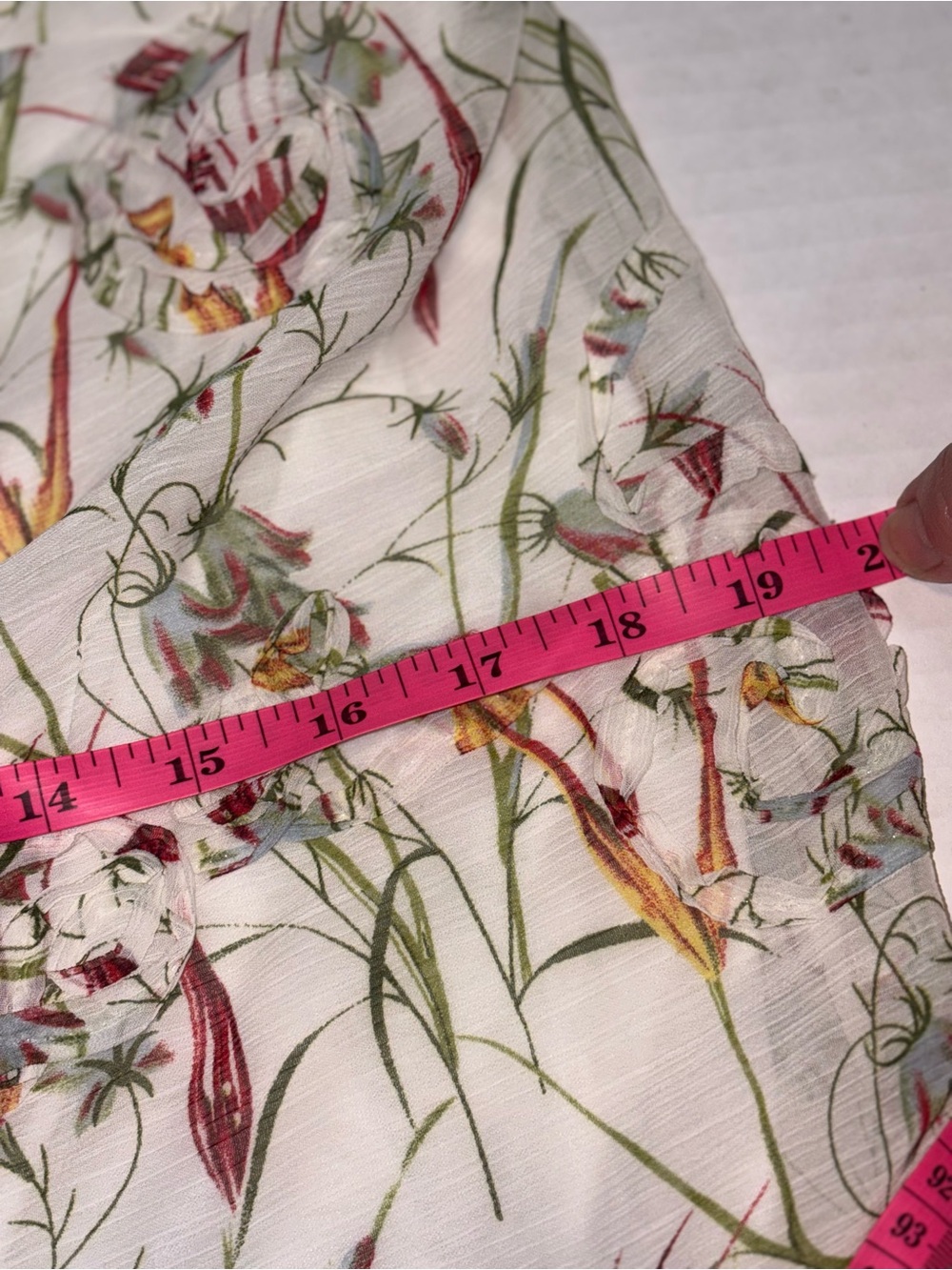 Max Studio floral print dress vintage ecru, green red floral print ruffled large - Picture 13 of 16